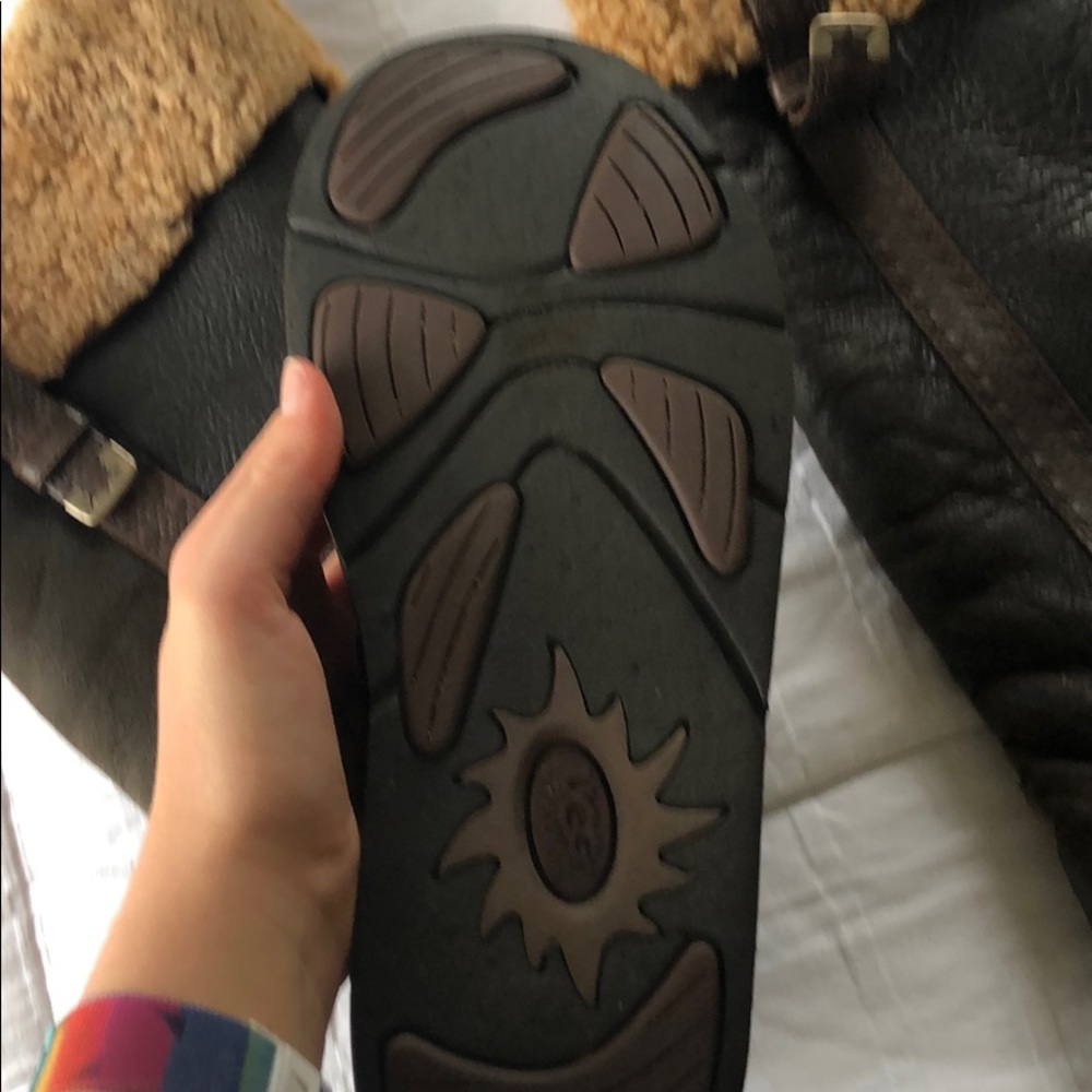 LEATHER UGGS - Picture 3 of 8